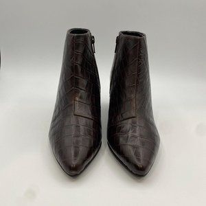 FIND. WOMEN'S ANKLE BOOTS BROWN